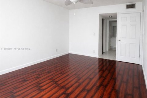 Copropriété à louer à Davie, Floride: 1 chambre, 80.82 m2 № 2051485 - photo 11