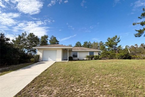 Villa ou maison à Ocala, Floride 3 chambres, 107.12 m2 № 2138151