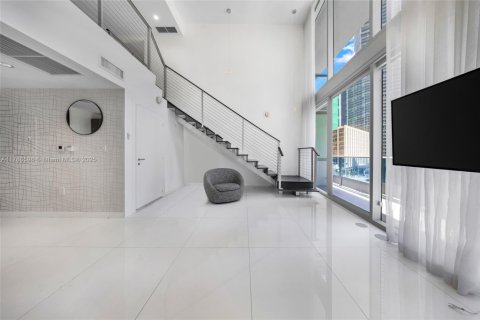 Condo in Miami, Florida, 2 bedrooms  № 1652626 - photo 14