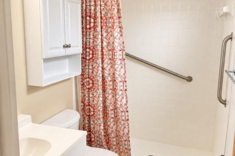 House in Hobe Sound, Florida 2 bedrooms, 108.14 sq.m. № 2384612 - photo 16
