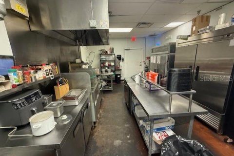 Propiedad comercial en alquiler en Davenport, Florida, 1300.63 m2 № 1840477 - foto 30