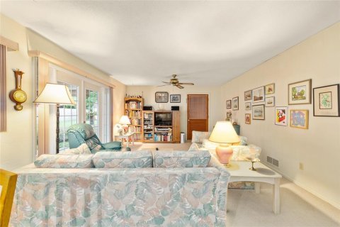 House in Ocala, Florida 3 bedrooms, 164.25 sq.m. № 1844862 - photo 14