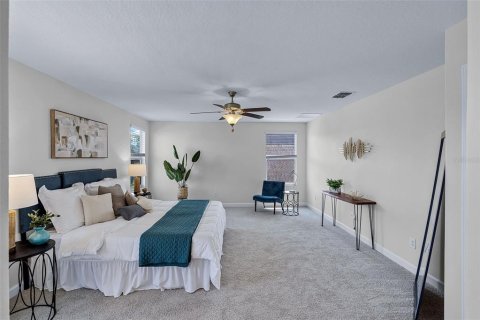 House in Land O' Lakes, Florida 5 bedrooms, 305.74 sq.m. № 1907208 - photo 25