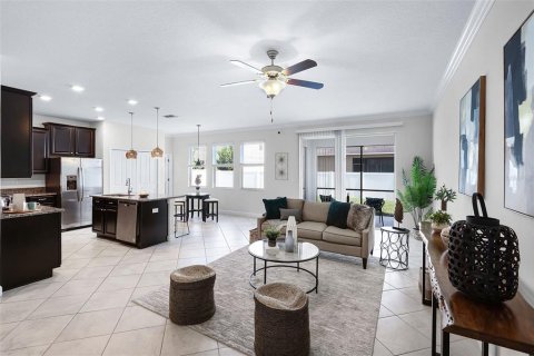 House in Land O' Lakes, Florida 5 bedrooms, 305.74 sq.m. № 1907208 - photo 8