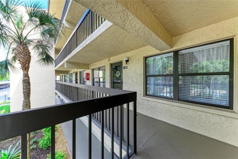 Condominio en venta en Bradenton, Florida, 2 dormitorios, 93 m2 № 2211620 - foto 4
