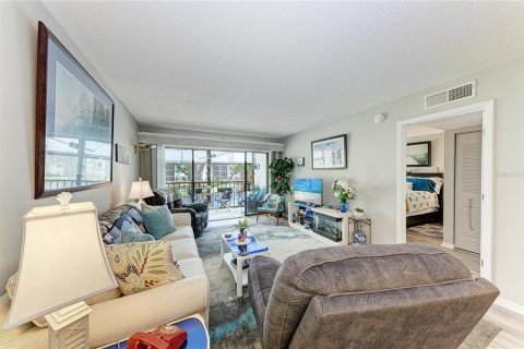 Condominio en venta en Bradenton, Florida, 2 dormitorios, 93 m2 № 2211620 - foto 12