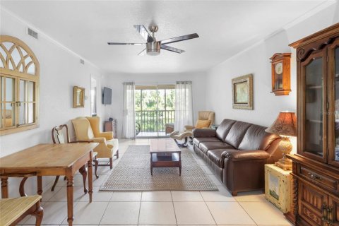 Condo in Punta Gorda, Florida, 2 bedrooms  № 1885180 - photo 8