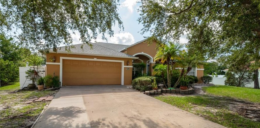 House in Kissimmee, Florida 3 bedrooms, 148.09 sq.m. № 1886906