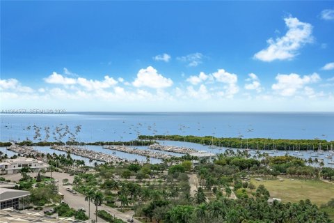 Condo in Miami, Florida, 2 bedrooms  № 2081123 - photo 7