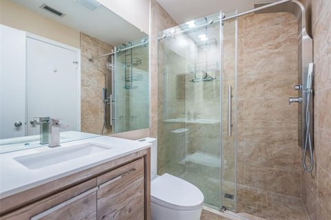 Copropriété à louer à Saint Petersburg, Floride: 2 chambres, 99.41 m2 № 1537600 - photo 12