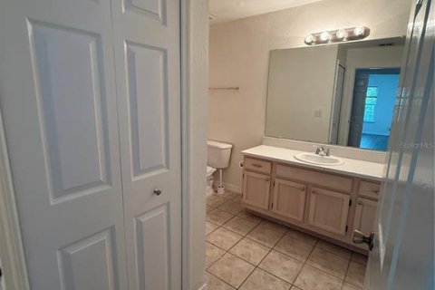 Condo in Orlando, Florida, 2 bedrooms  № 2227086 - photo 21