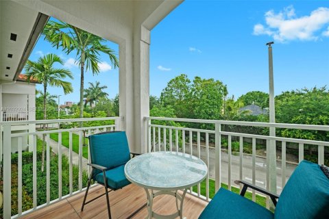 Condo in Doral, Florida, 2 bedrooms № 2176444 - photo 16