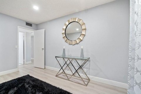Copropriété à vendre à Delray Beach, Floride: 2 chambres, 81.75 m2 № 1210277 - photo 1