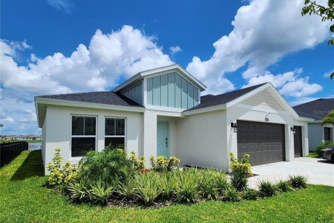 Casa en alquiler en Winter Haven, Florida, 4 dormitorios, 206.71 m2 № 1830089 - foto 1