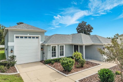 Villa ou maison à Leesburg, Floride 2 chambres, 163.6 m2 № 2408026