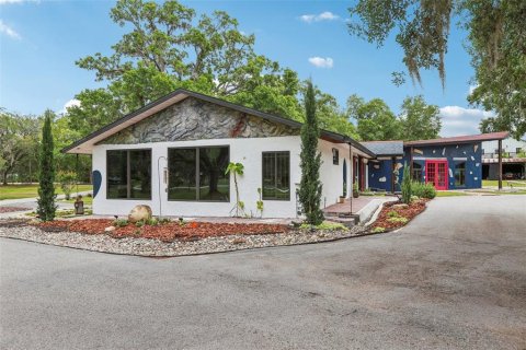 Villa ou maison à vendre à Dade City, Floride: 4 chambres, 243.31 m2 № 2206317 - photo 8