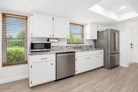 Villa ou maison à vendre à Port Charlotte, Floride: 2 chambres, 104.05 m2 № 2396241 - photo 7