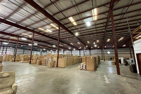Immobilier commercial à louer à Leesburg, Floride: 4970.18 m2 № 1321954 - photo 20