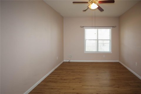 Condo in Bradenton, Florida, 1 bedroom  № 1543734 - photo 15