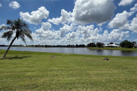 Casa en alquiler en Punta Gorda, Florida, 3 dormitorios, 170.48 m2 № 1901351 - foto 22