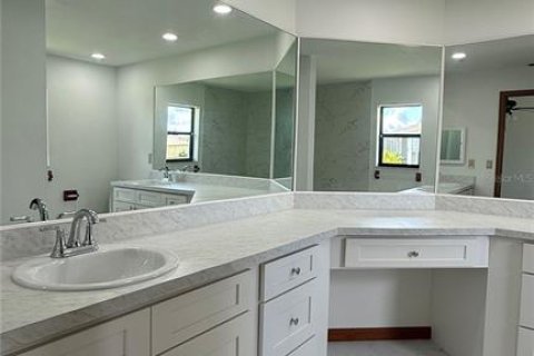 Casa en alquiler en Punta Gorda, Florida, 3 dormitorios, 170.48 m2 № 1901351 - foto 7