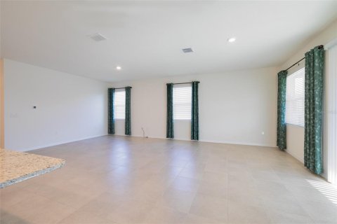 Villa ou maison à vendre à Ocala, Floride: 2 chambres, 168.43 m2 № 2141983 - photo 13
