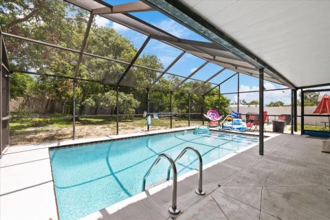 Casa en venta en Spring Hill, Florida, 4 dormitorios, 112.23 m2 № 2291759 - foto 27