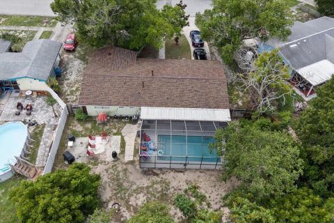 Casa en venta en Spring Hill, Florida, 4 dormitorios, 112.23 m2 № 2291759 - foto 4