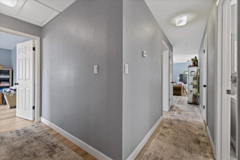 Casa en venta en Spring Hill, Florida, 4 dormitorios, 112.23 m2 № 2291759 - foto 20