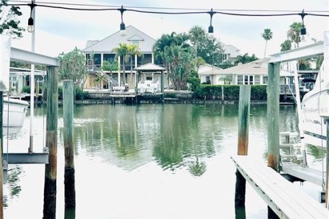 Condominio en Clearwater, Florida, 1 dormitorio № 2167669