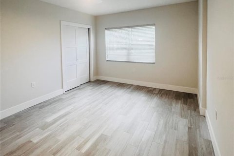 Condo in Clearwater, Florida, 1 bedroom  № 2167669 - photo 16