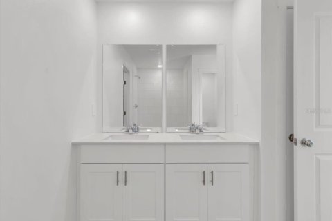 Villa ou maison à louer à Parrish, Floride: 5 chambres, 222.97 m2 № 2415066 - photo 23