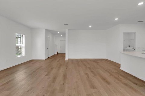 Villa ou maison à louer à Parrish, Floride: 5 chambres, 222.97 m2 № 2415066 - photo 17
