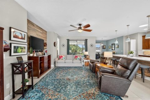 Casa en venta en Riverview, Florida, 3 dormitorios, 200.39 m2 № 1918081 - foto 10