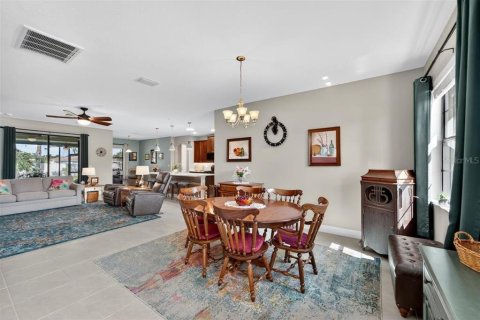 Casa en venta en Riverview, Florida, 3 dormitorios, 200.39 m2 № 1918081 - foto 3