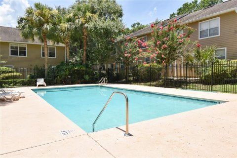 Condo in Gainesville, Florida, 2 bedrooms  № 1833056 - photo 16