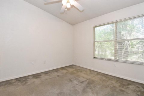 Condo in Gainesville, Florida, 2 bedrooms  № 1833056 - photo 13