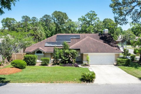 House in Gainesville, Florida 4 bedrooms, 208.19 sq.m. № 1717394 - photo 1