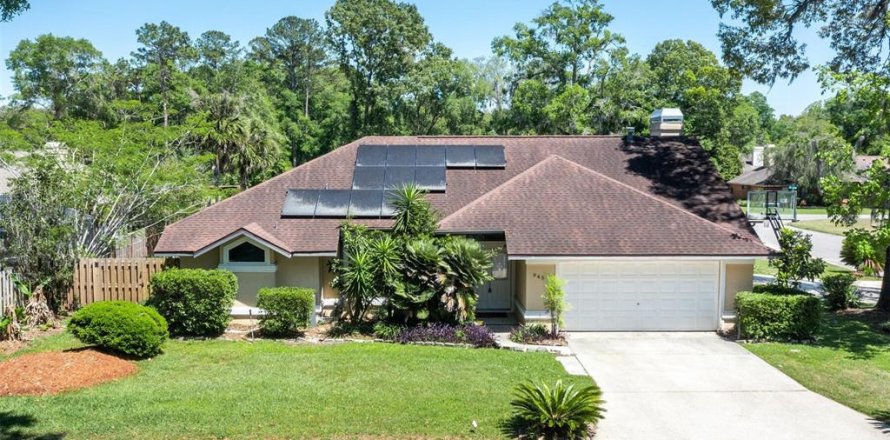 House in Gainesville, Florida 4 bedrooms, 208.19 sq.m. № 1717394