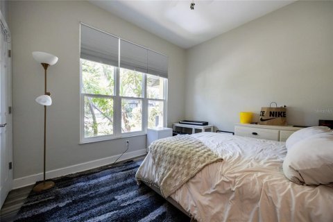 House in Gainesville, Florida 4 bedrooms, 208.19 sq.m. № 1717394 - photo 28