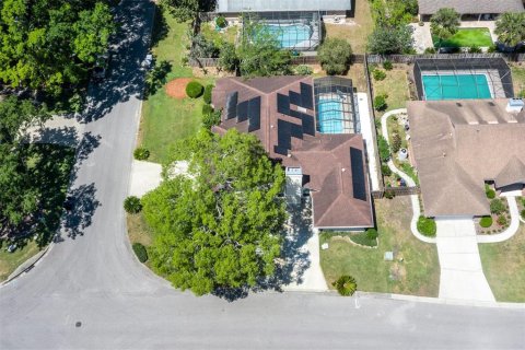 House in Gainesville, Florida 4 bedrooms, 208.19 sq.m. № 1717394 - photo 3