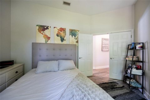 House in Gainesville, Florida 4 bedrooms, 208.19 sq.m. № 1717394 - photo 30