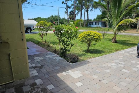 House in Ruskin, Florida 1 bedroom, 53.51 sq.m. № 2393536 - photo 5