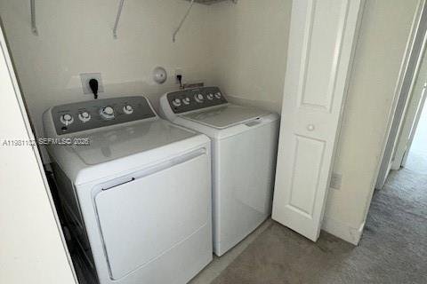 Townhouse in Doral, Florida 3 bedrooms, 173.36 sq.m. № 2043128 - photo 16