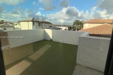 Townhouse in Doral, Florida 3 bedrooms, 173.36 sq.m. № 2043128 - photo 21