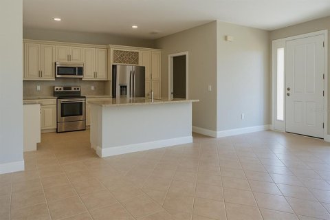 Casa en alquiler en North Port, Florida, 3 dormitorios, 188.96 m2 № 1869173 - foto 3