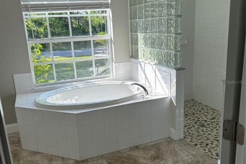 Casa en alquiler en North Port, Florida, 3 dormitorios, 188.96 m2 № 1869173 - foto 11