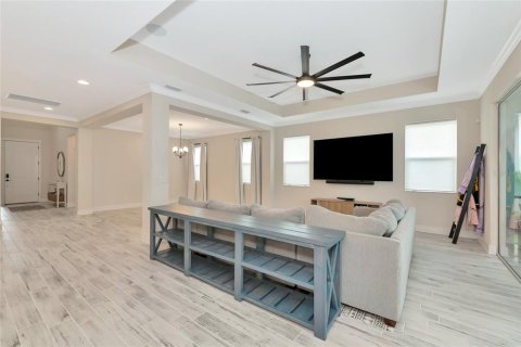Villa ou maison à vendre à Bradenton, Floride: 5 chambres, 348.76 m2 № 1910026 - photo 17