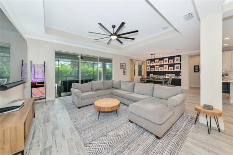Casa en venta en Bradenton, Florida, 5 dormitorios, 348.76 m2 № 1910026 - foto 7