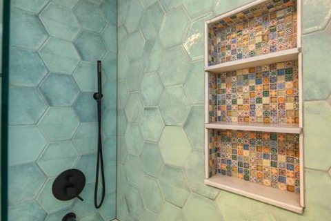 Casa en venta en Belleair, Florida, 2 dormitorios, 141.21 m2 № 2383311 - foto 11